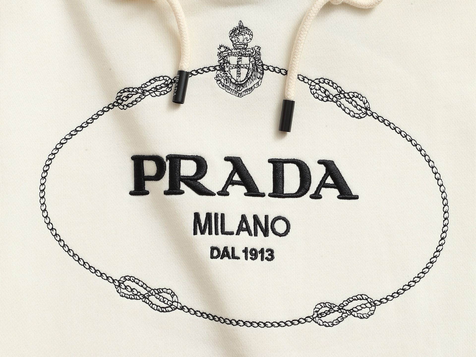 【PRADA】プラダ 刺繍パーカー