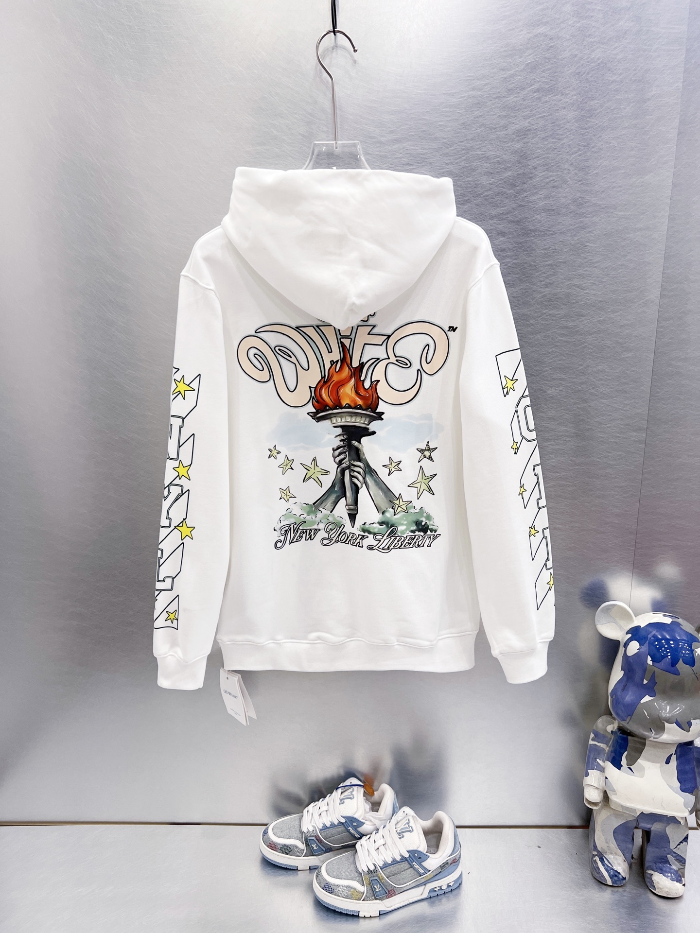 【OFF WHITE】 パーカー