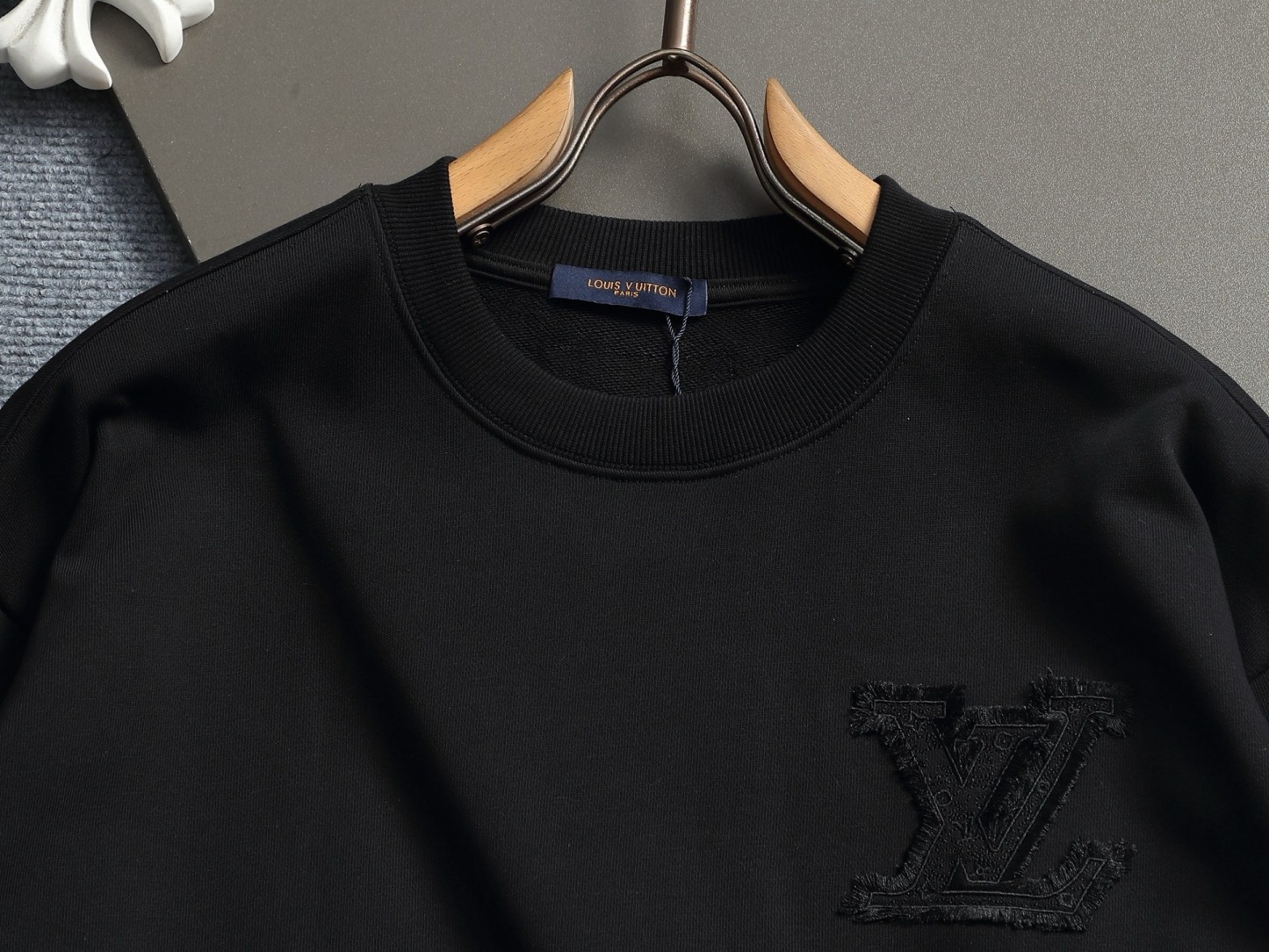 【LOUIS VUITTON】長袖 T シャツ