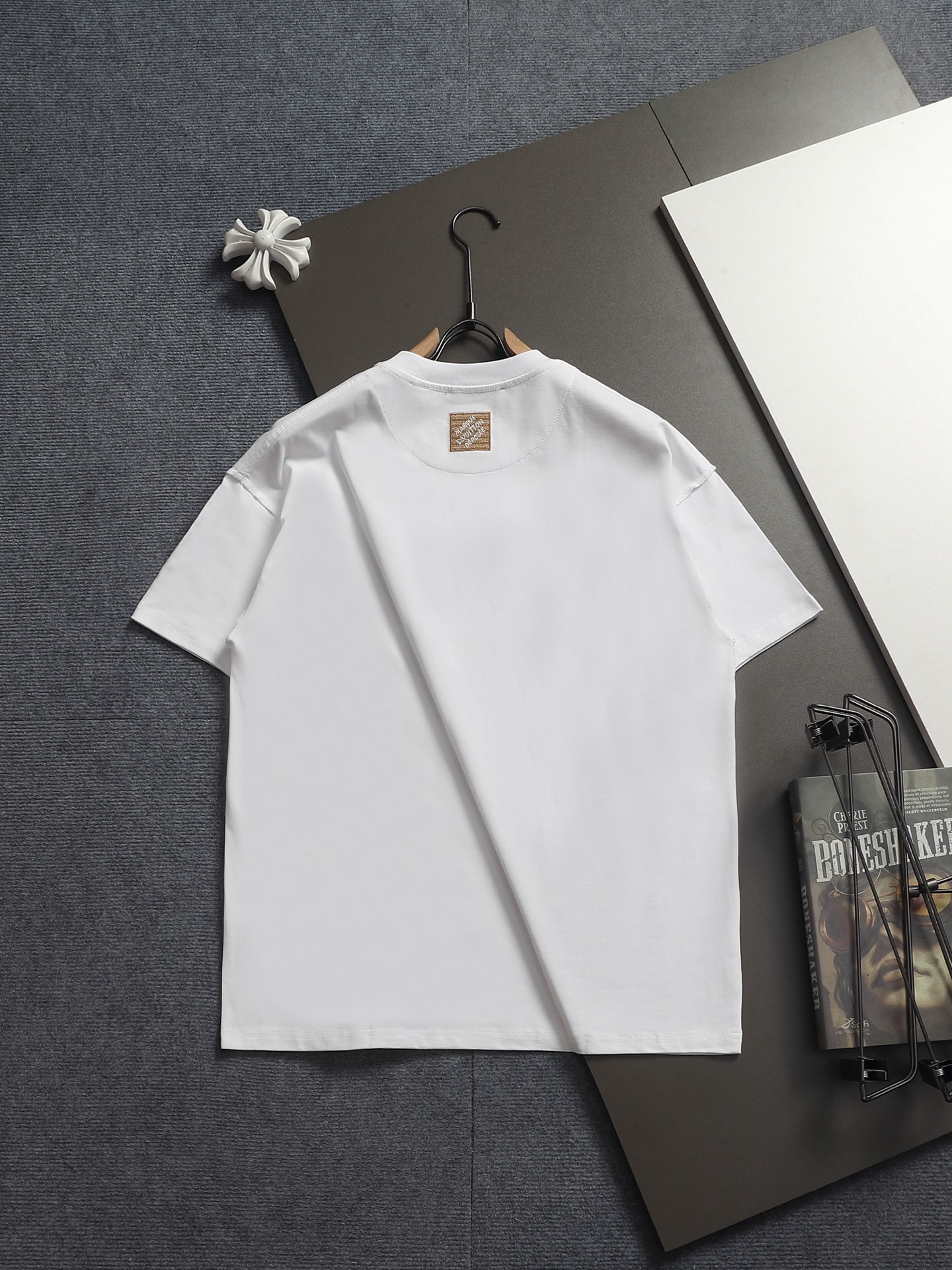 【LOUIS VUITTON】半袖 T シャツ