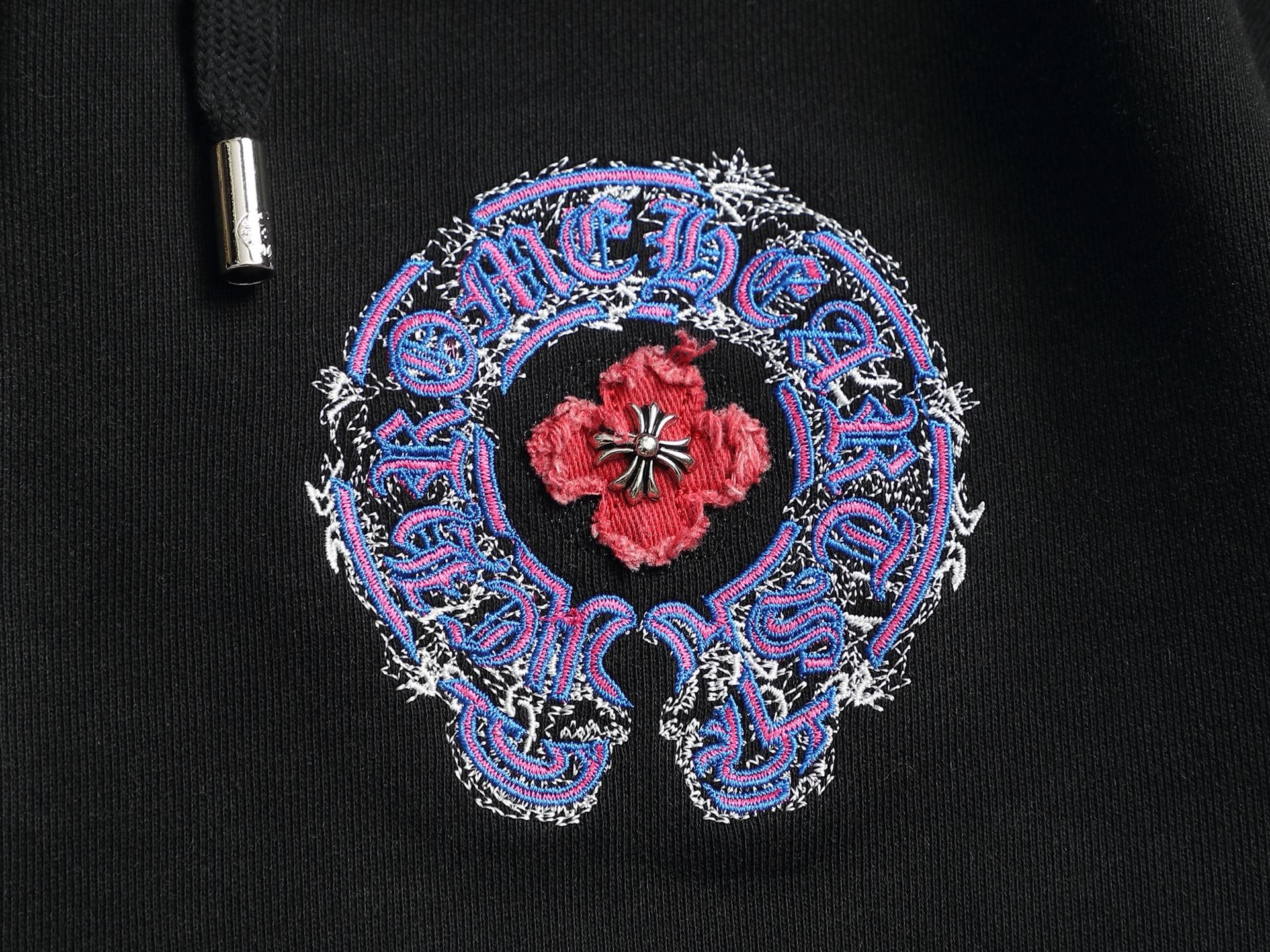【CHROME HEARTS】クロムハーツ パーカー