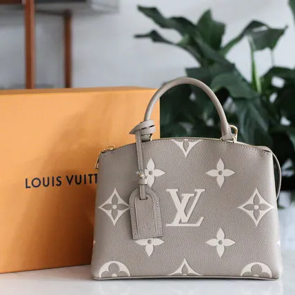 【入手困難★完売前に】LV プティ・パレ PM　バッグ 2色