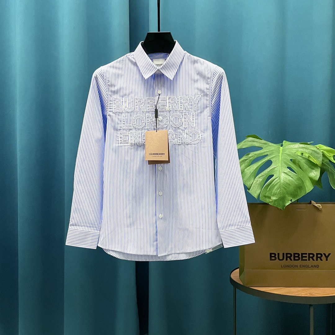 【BURBERRY】長袖シャツ