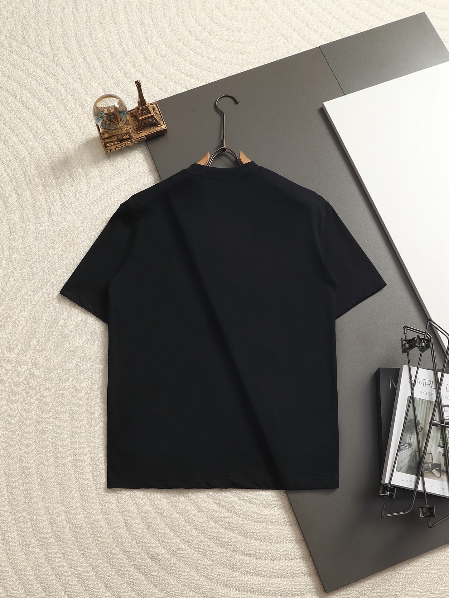 【BURBERRY】刺繍半袖 T シャツ