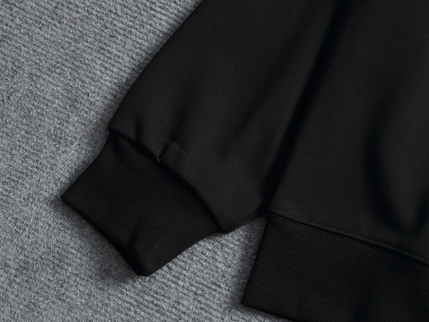 【LOUIS VUITTON】長袖 T シャツ