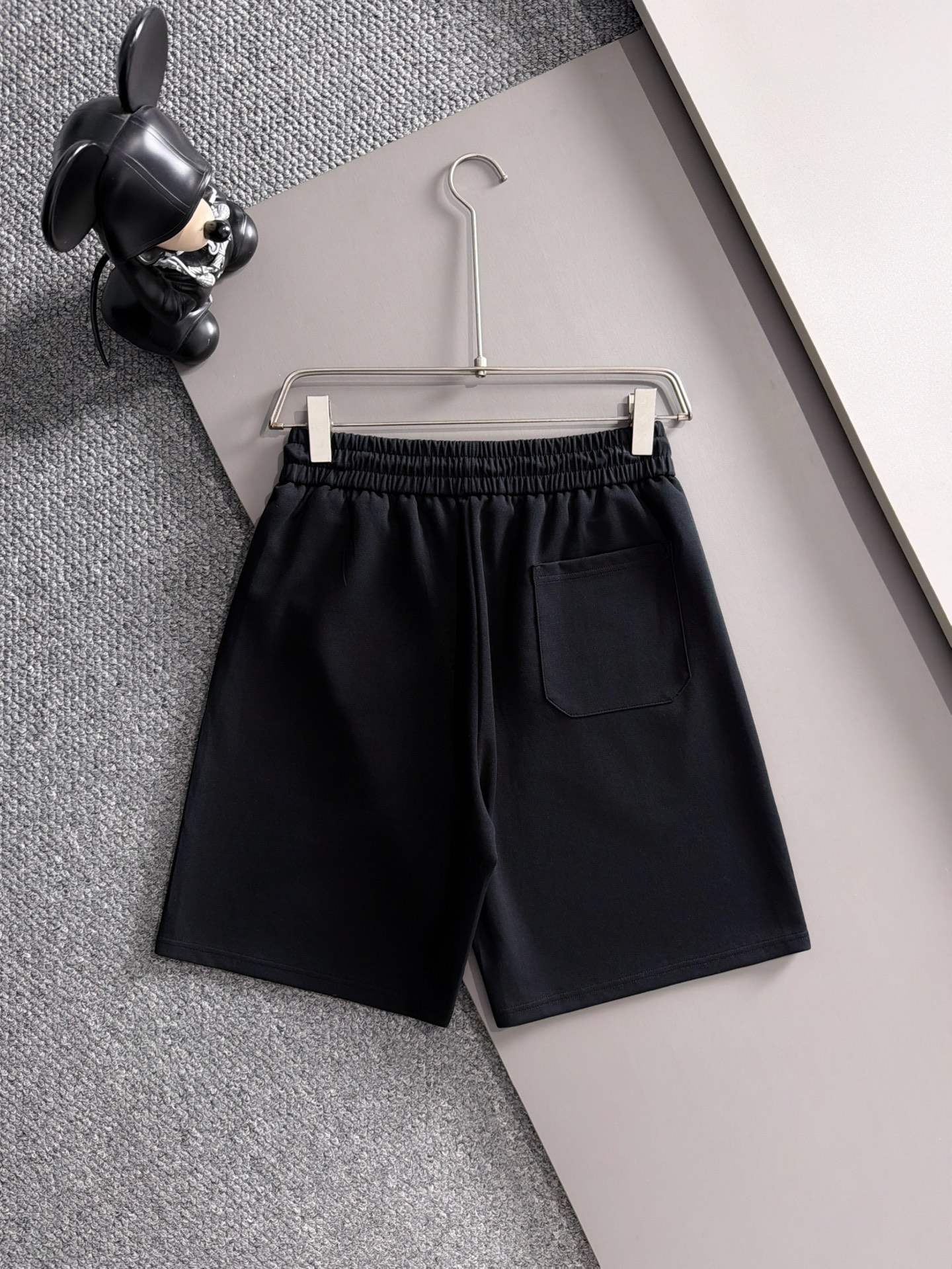 【LOUIS VUITTON】半袖T シャツショートパンツ セットアップ