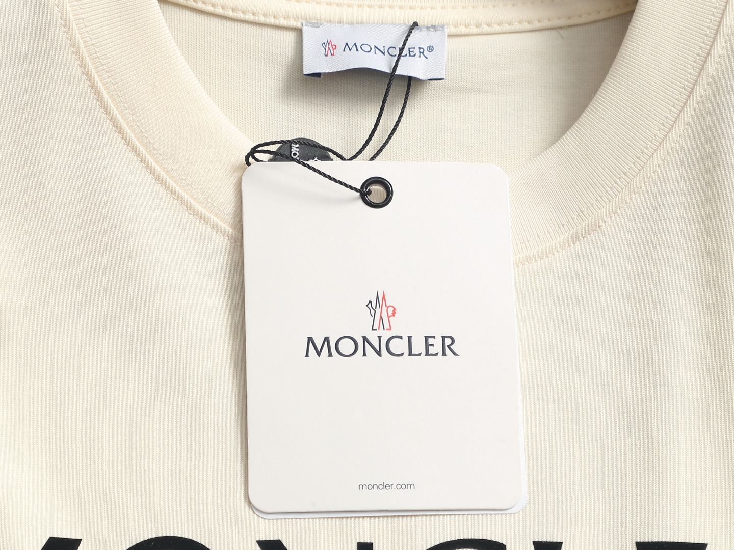 【MONCLER】プリント半袖 T シャツ