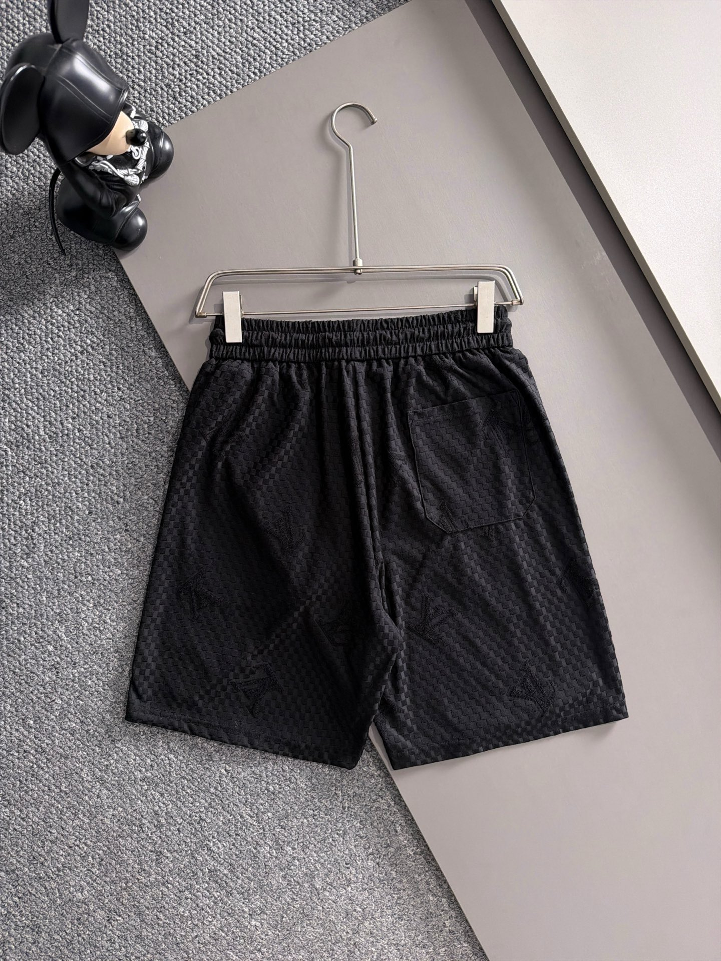 【LOUIS VUITTON】半袖T シャツショートパンツ セットアップ
