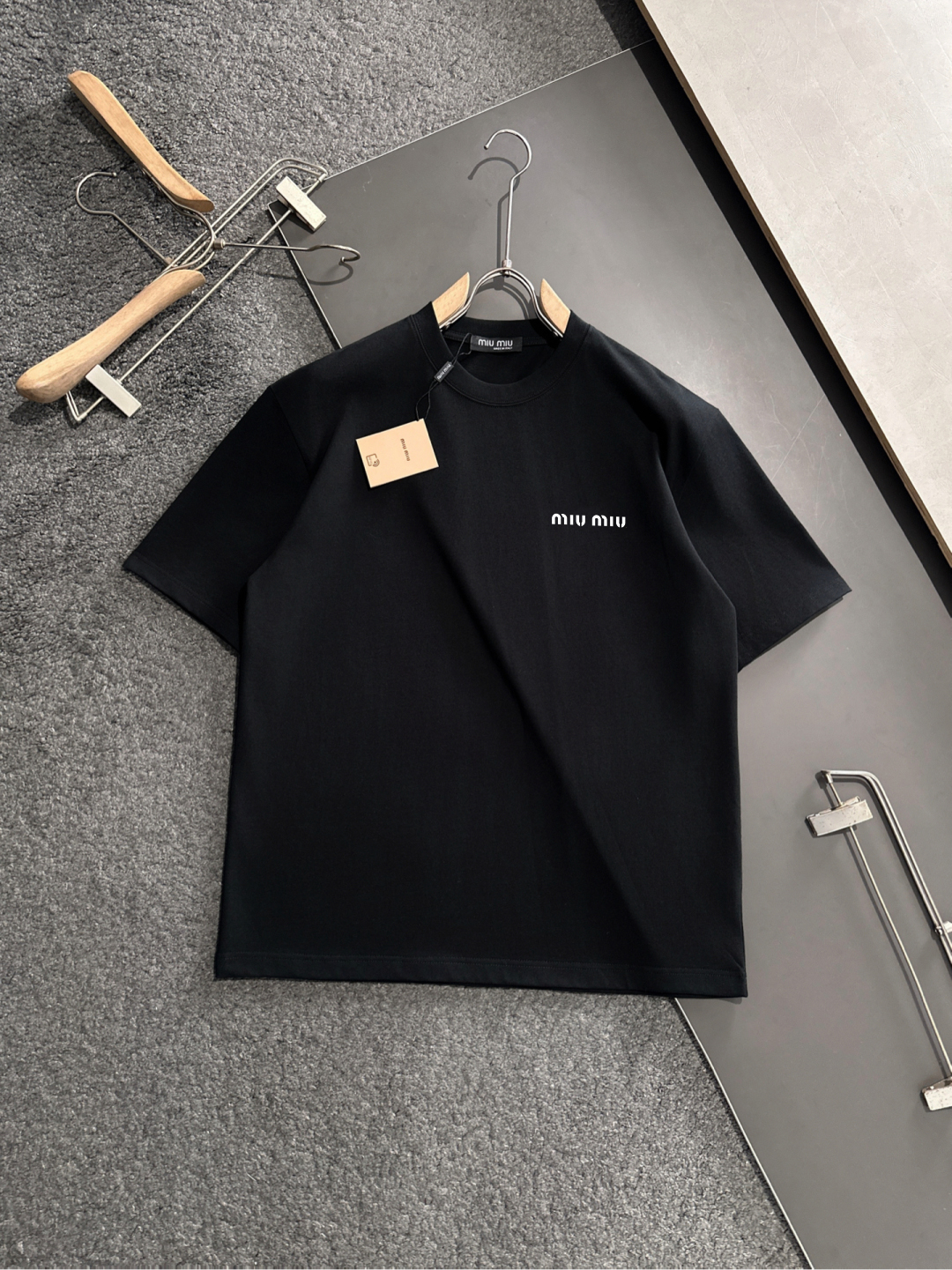 【MIU MIU】半袖 T シャツ
