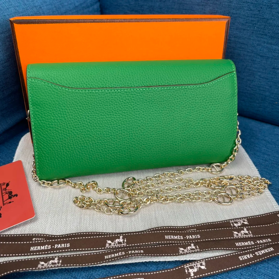 HERMÈS ショルダー & 長財布 11カラー 22X11CM