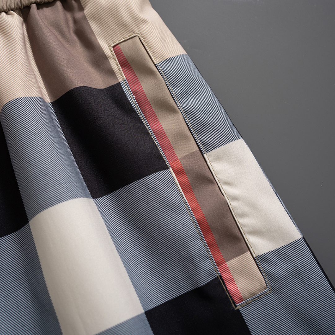 【BURBERRY】ショートパンツ