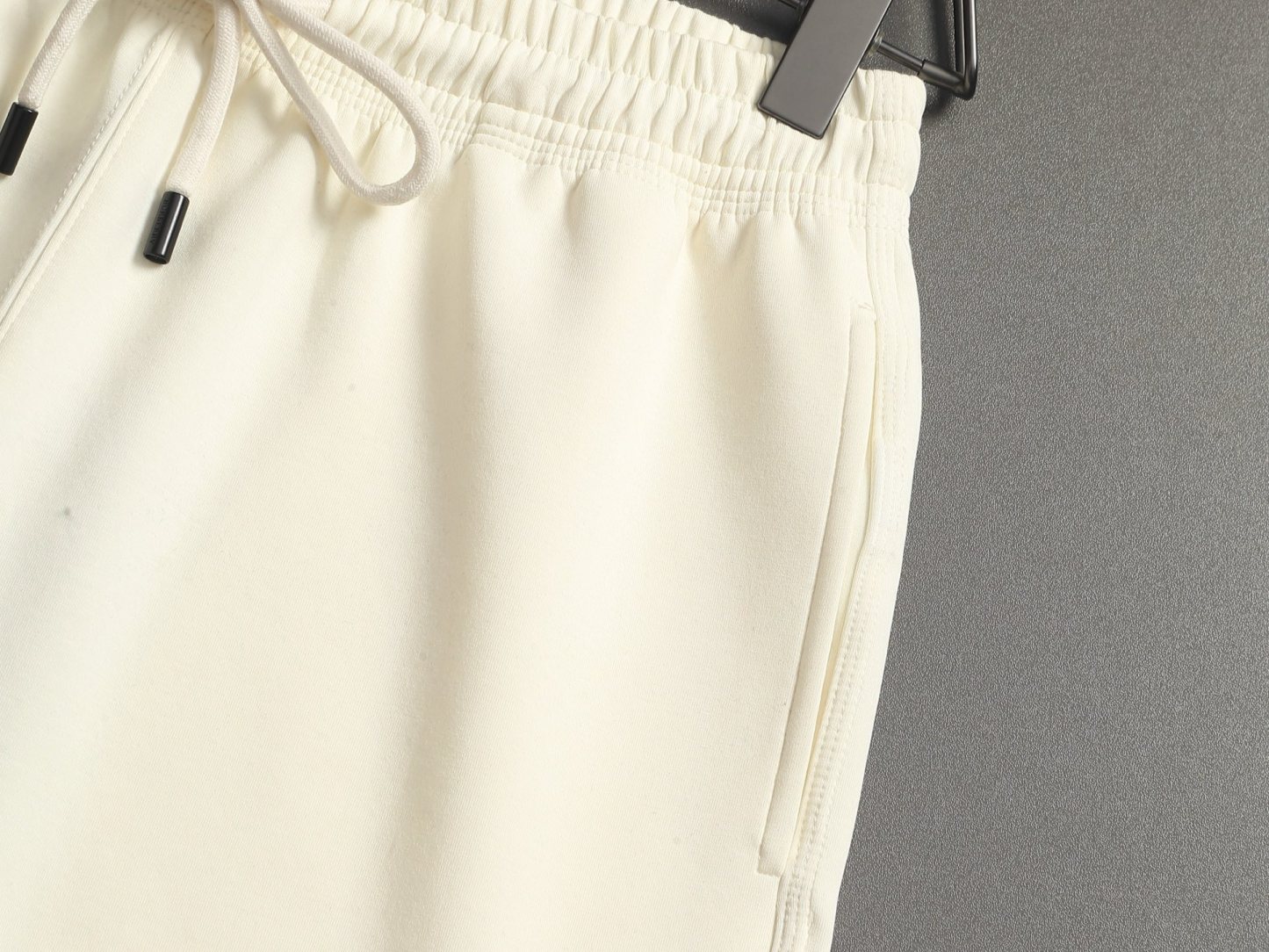 【BURBERRY】ショートパンツ