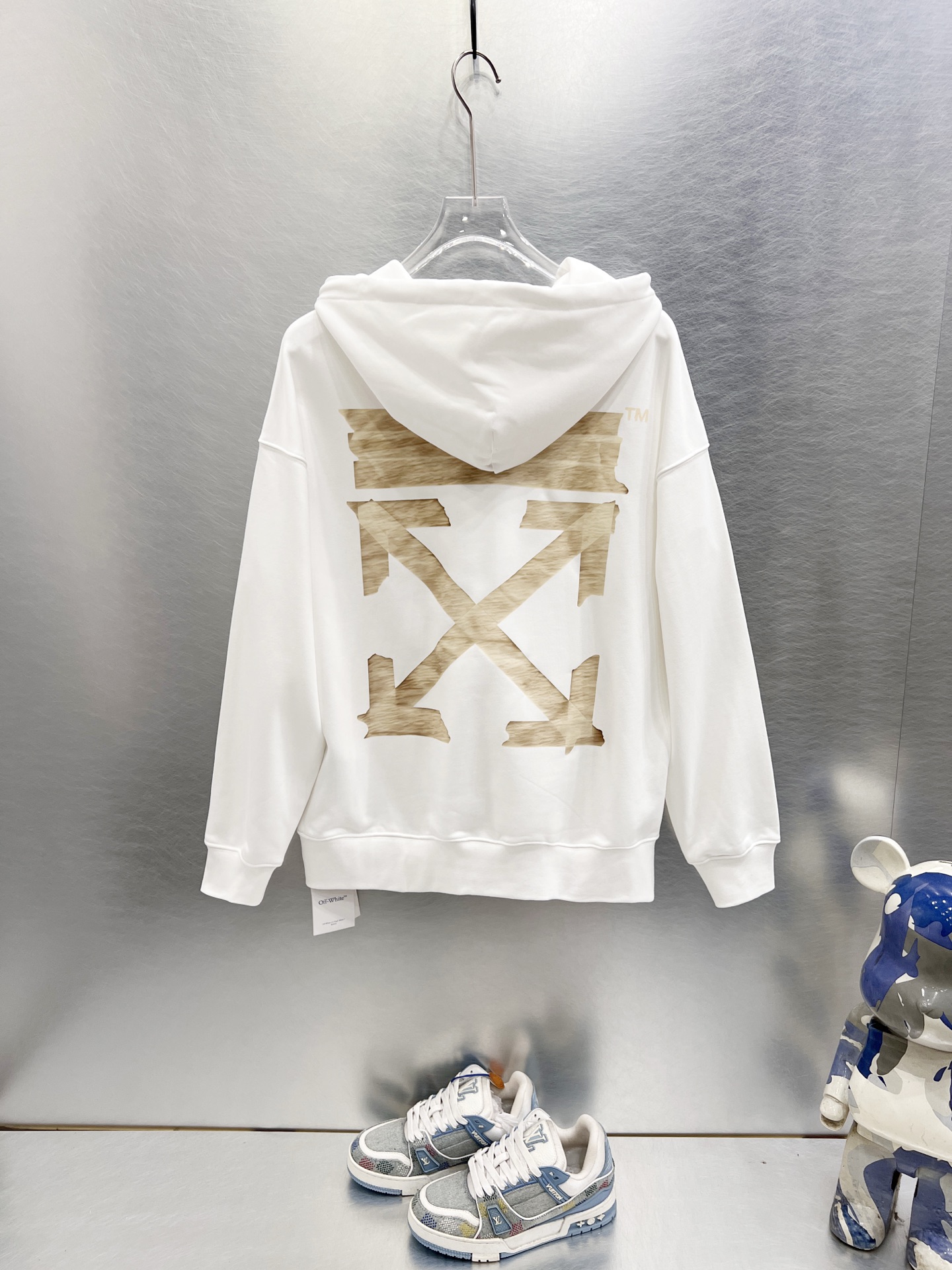 【OFF WHITE】 パーカー
