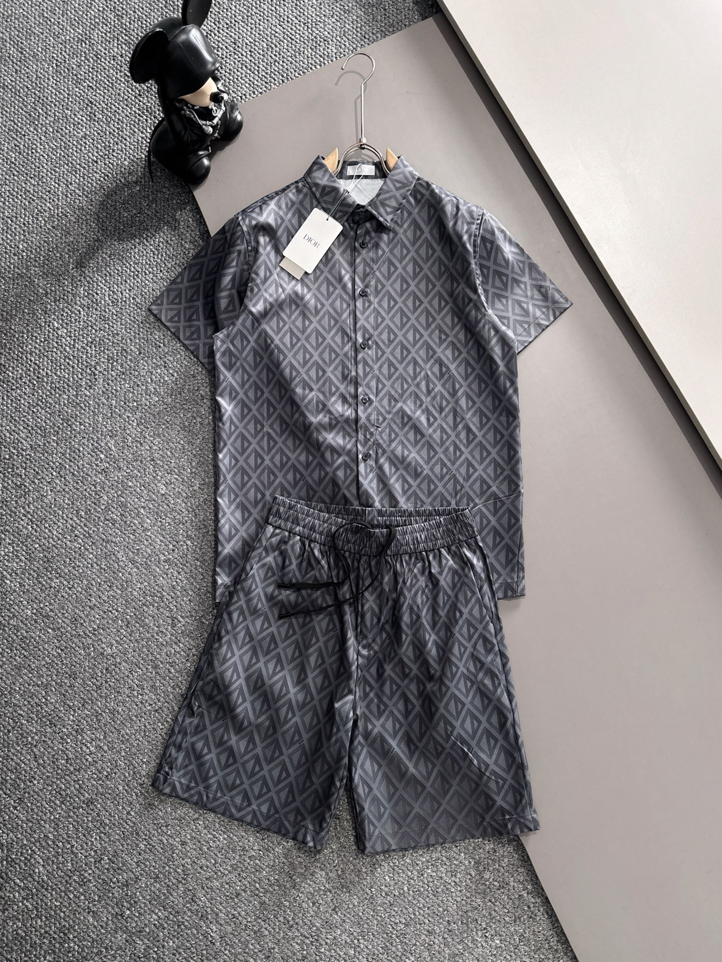 【DIOR】半袖シャツショートパンツ セットアップ