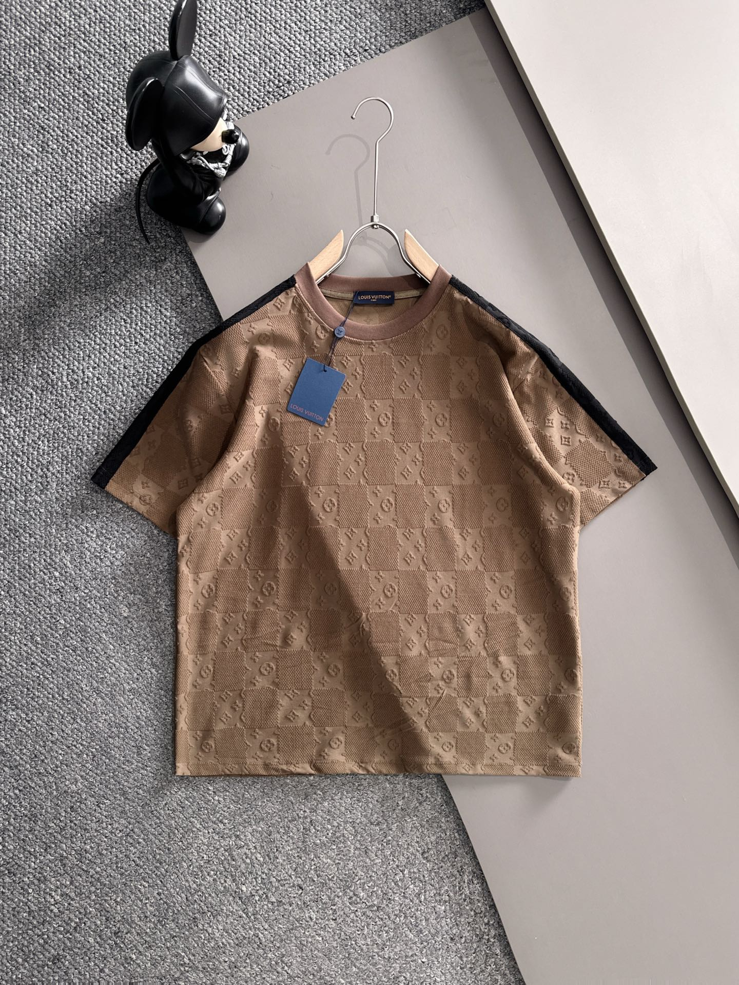 【LOUIS VUITTON】半袖T シャツショートパンツ セットアップ