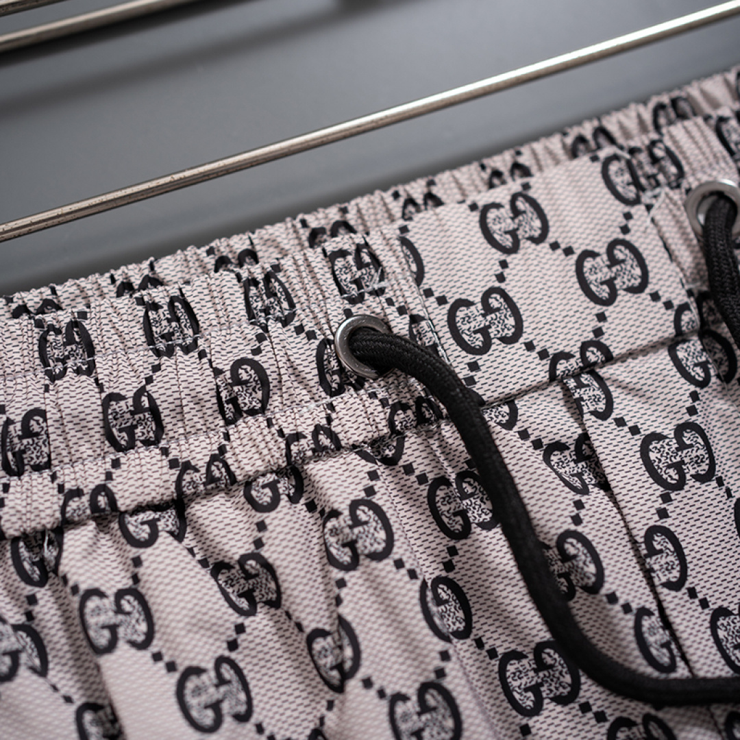 【GUCCI】ショートパンツ