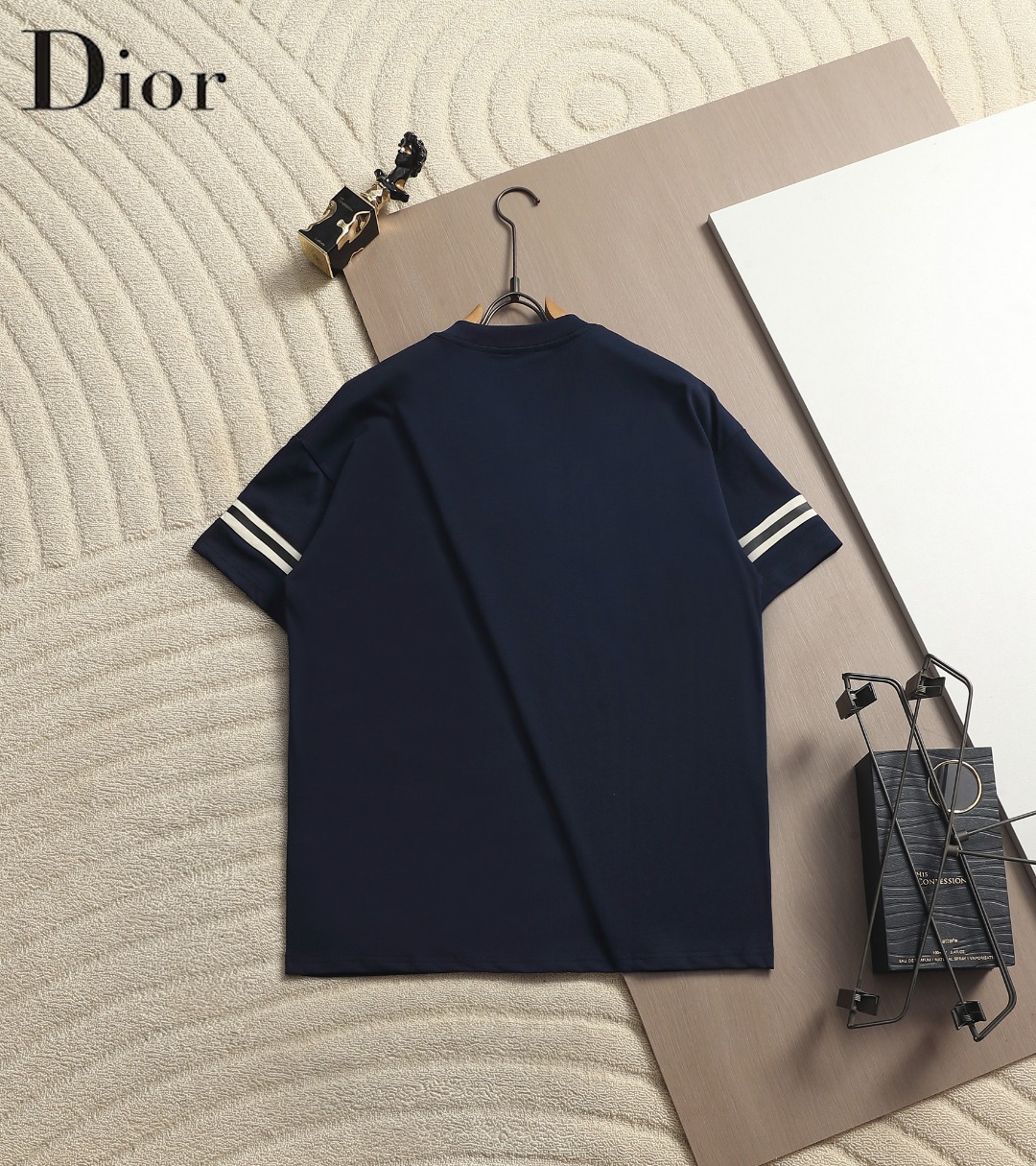 【DIOR】半袖 T シャツ