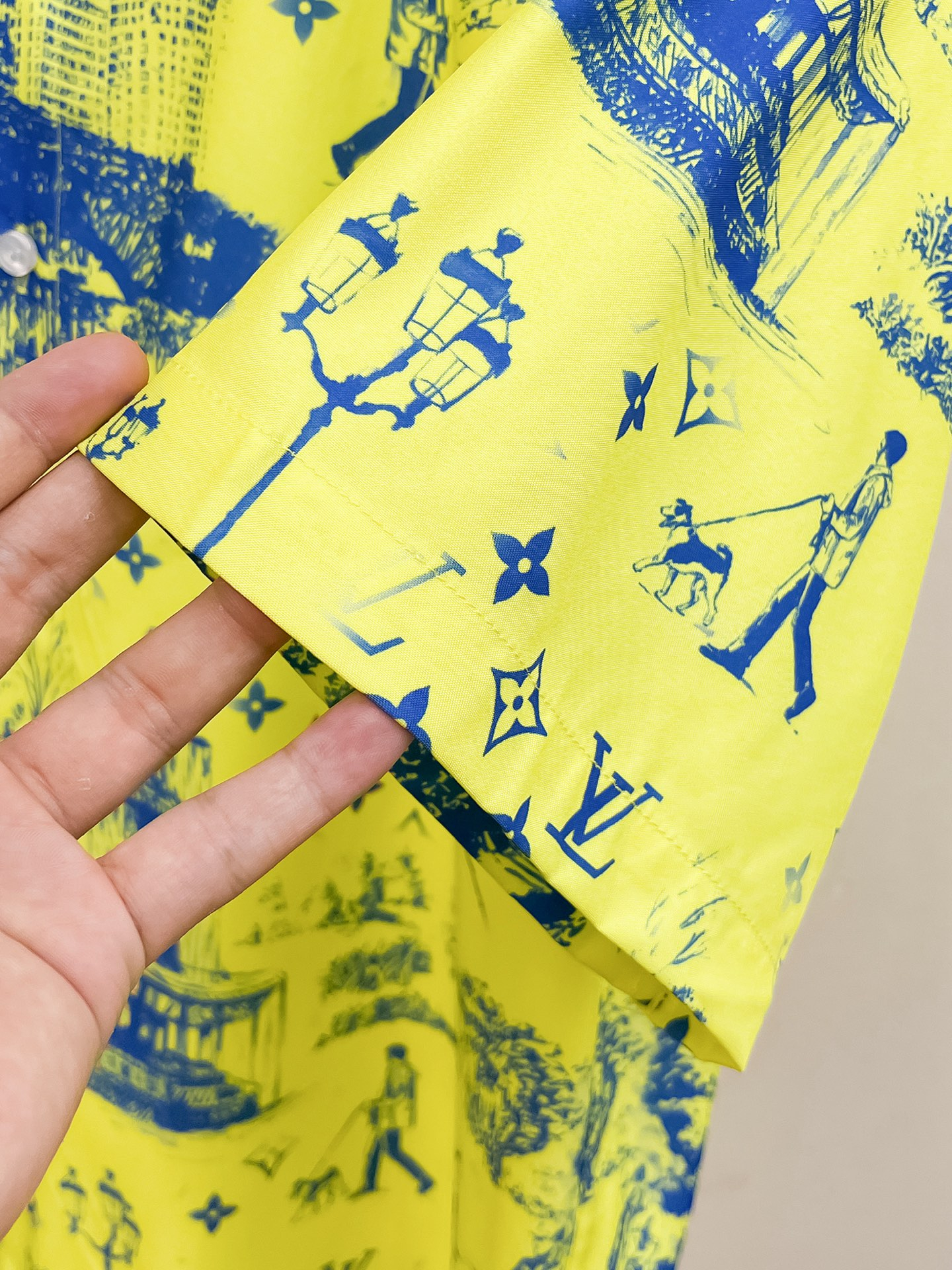 【LOUIS VUITTON】半袖シャツショートパンツ セットアップ