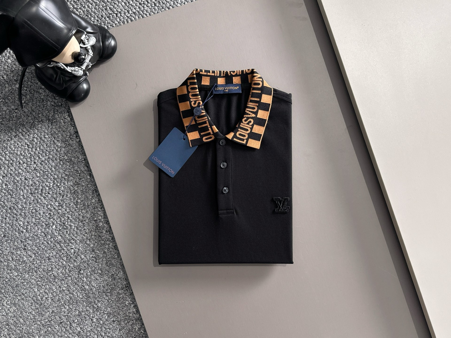 【LOUIS VUITTON】半袖ポロシャツ