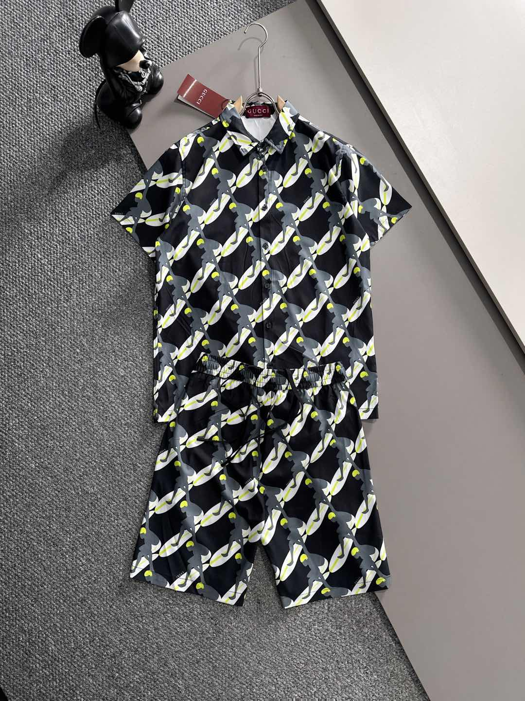 【GUCCI】半袖シャツショートパンツ セットアップ