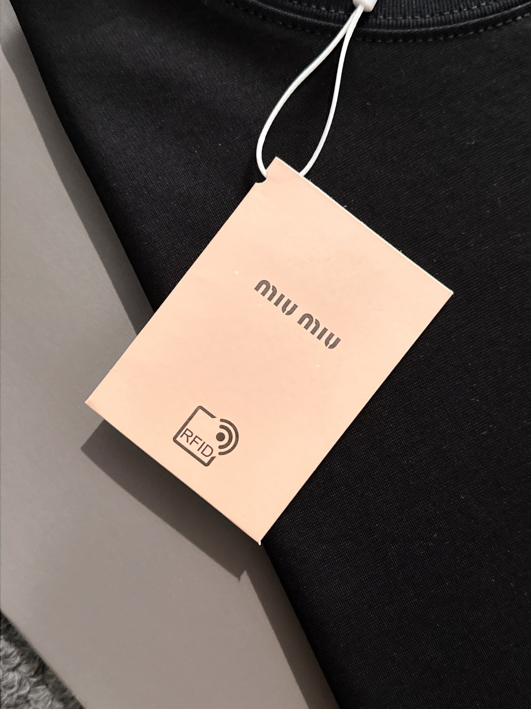 【MIU MIU】半袖 T シャツ