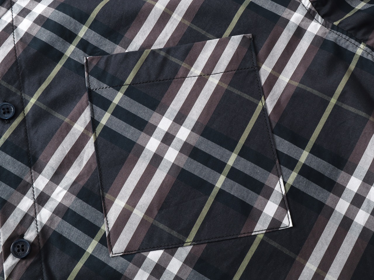 【BURBERRY】長袖シャツ