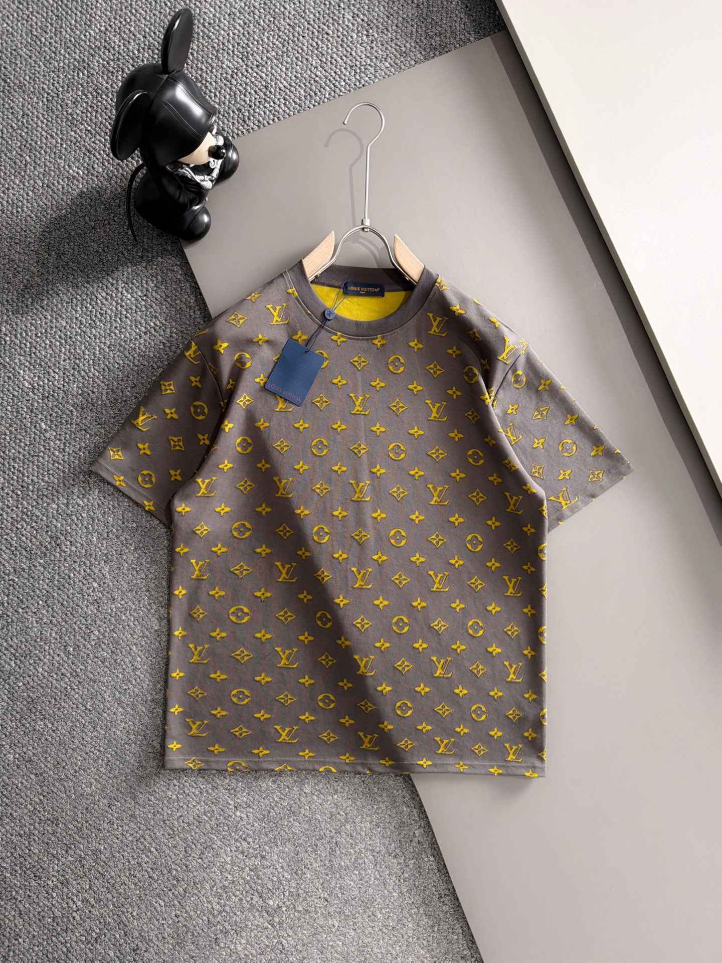 【LOUIS VUITTON】半袖T シャツショートパンツ セットアップ