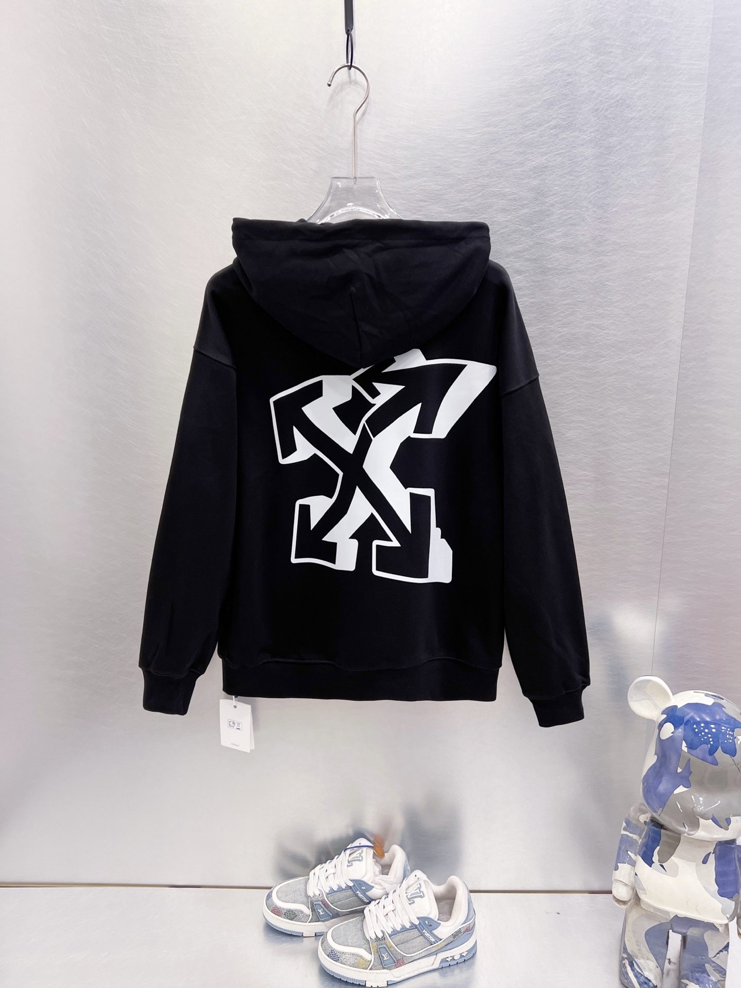 【OFF WHITE】 パーカー