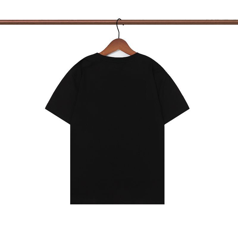 【FENDI】男女兼用、ご好評に付き再入荷！