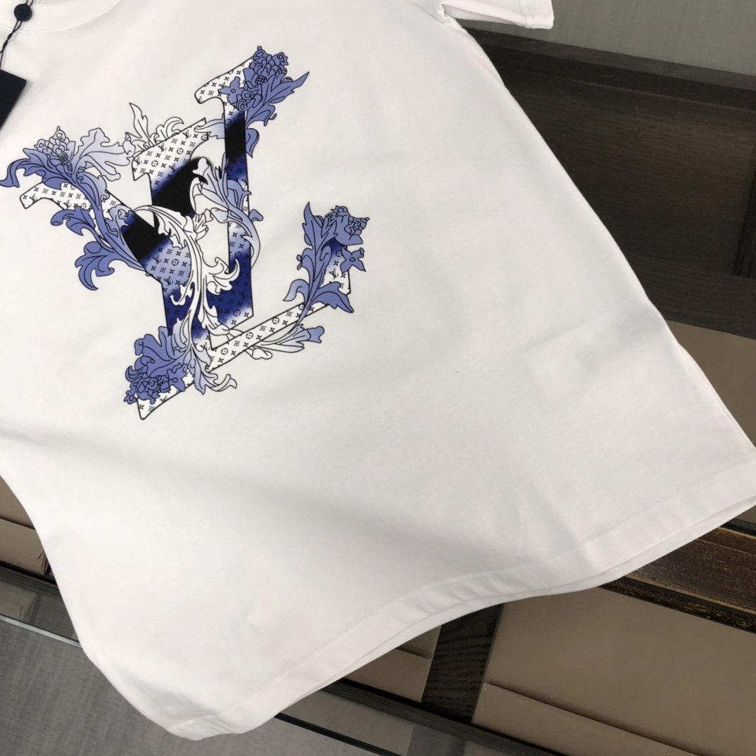 【LOUIS VUITTON】ルイヴィトン 半袖Tシャツ 男女兼用、ご好評に付き再入荷！