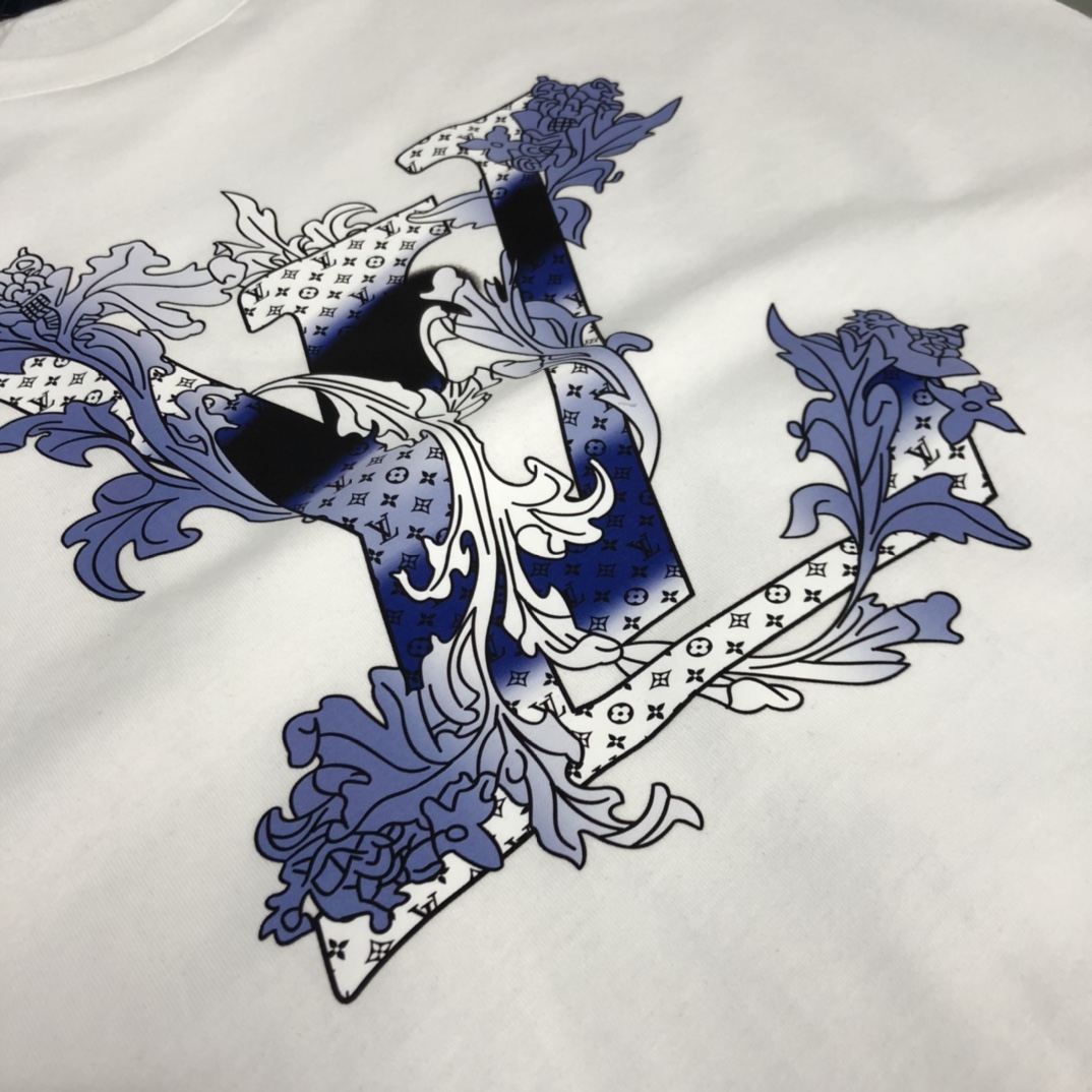 【LOUIS VUITTON】ルイヴィトン 半袖Tシャツ 男女兼用、ご好評に付き再入荷！