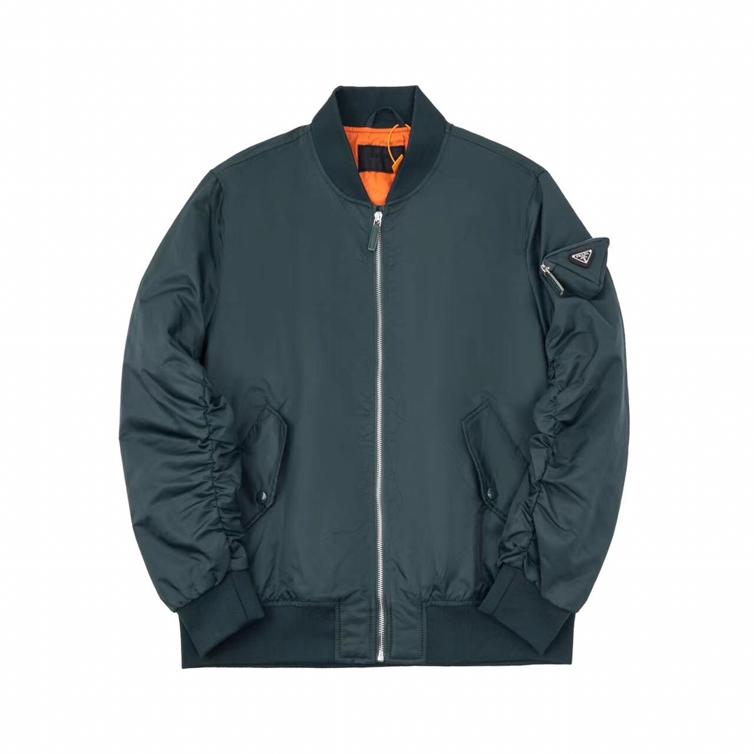 【PRADA旗艦店】プラダ ジャケット ご好評に付き再入荷！