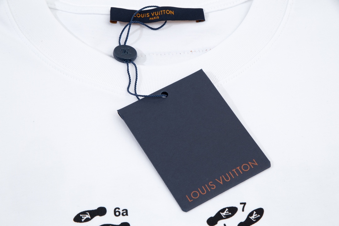 【LOUIS VUITTON】ルイヴィトン 半袖Tシャツ 、ご好評に付き再入荷！