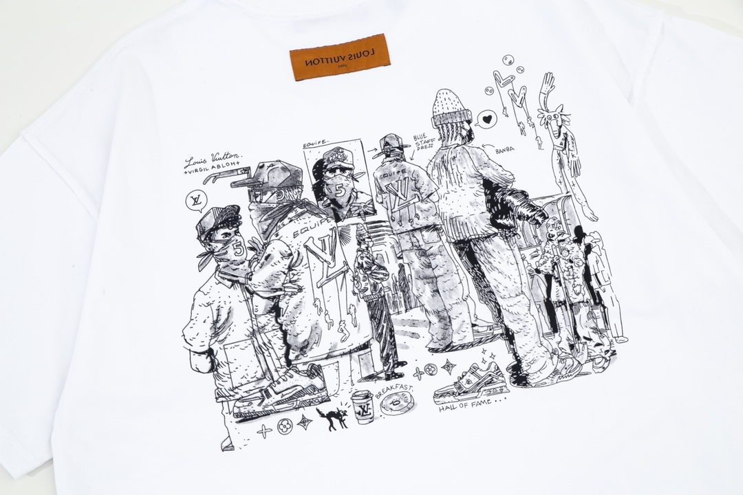 【LOUIS VUITTON】ルイヴィトン 半袖Tシャツ 、ご好評に付き再入荷！