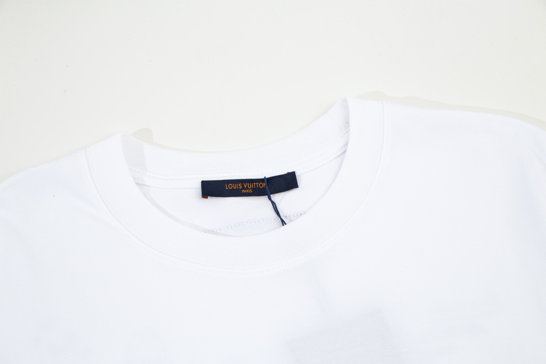 【LOUIS VUITTON】ルイヴィトン 半袖Tシャツ 、ご好評に付き再入荷！