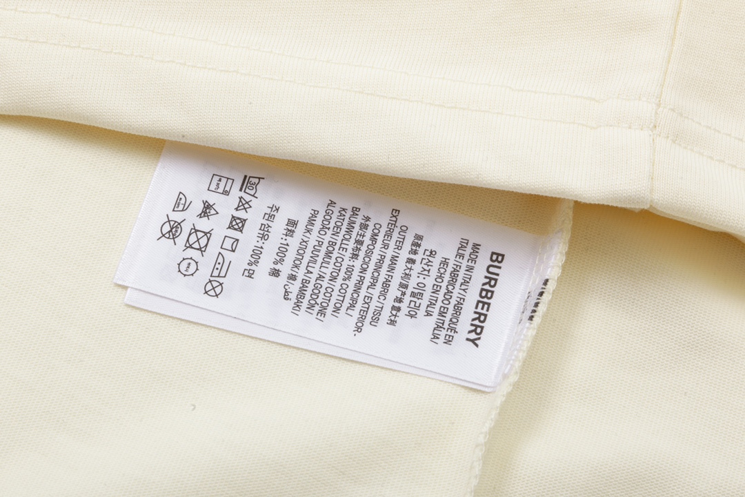 【BURBERRY旗艦店】バーバリー 半袖Tシャツ ご好評に付き再入荷！