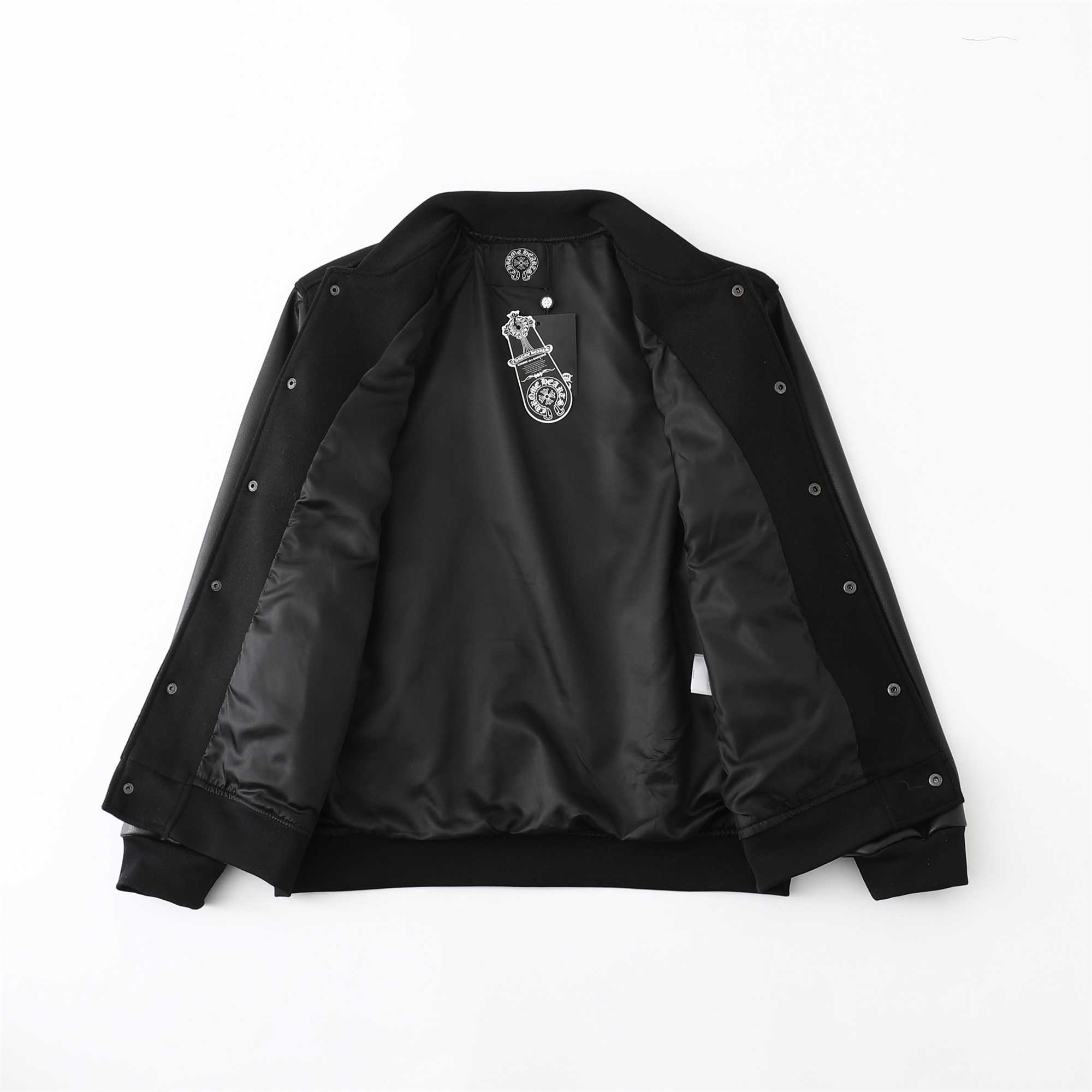 【CHROME HEARTS旗艦店】クロムハーツ ジャケット ご好評に付き再入荷！