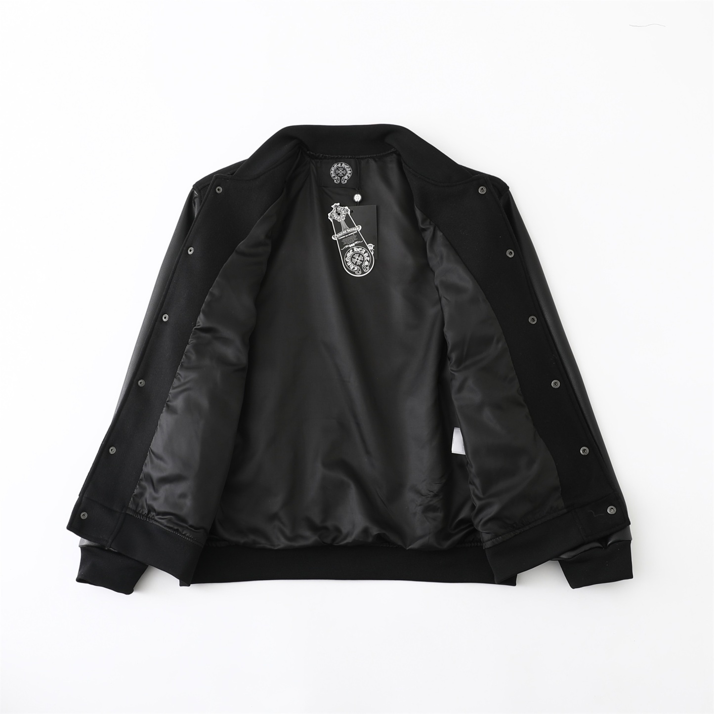 【CHROME HEARTS旗艦店】クロムハーツ ジャケット ご好評に付き再入荷！