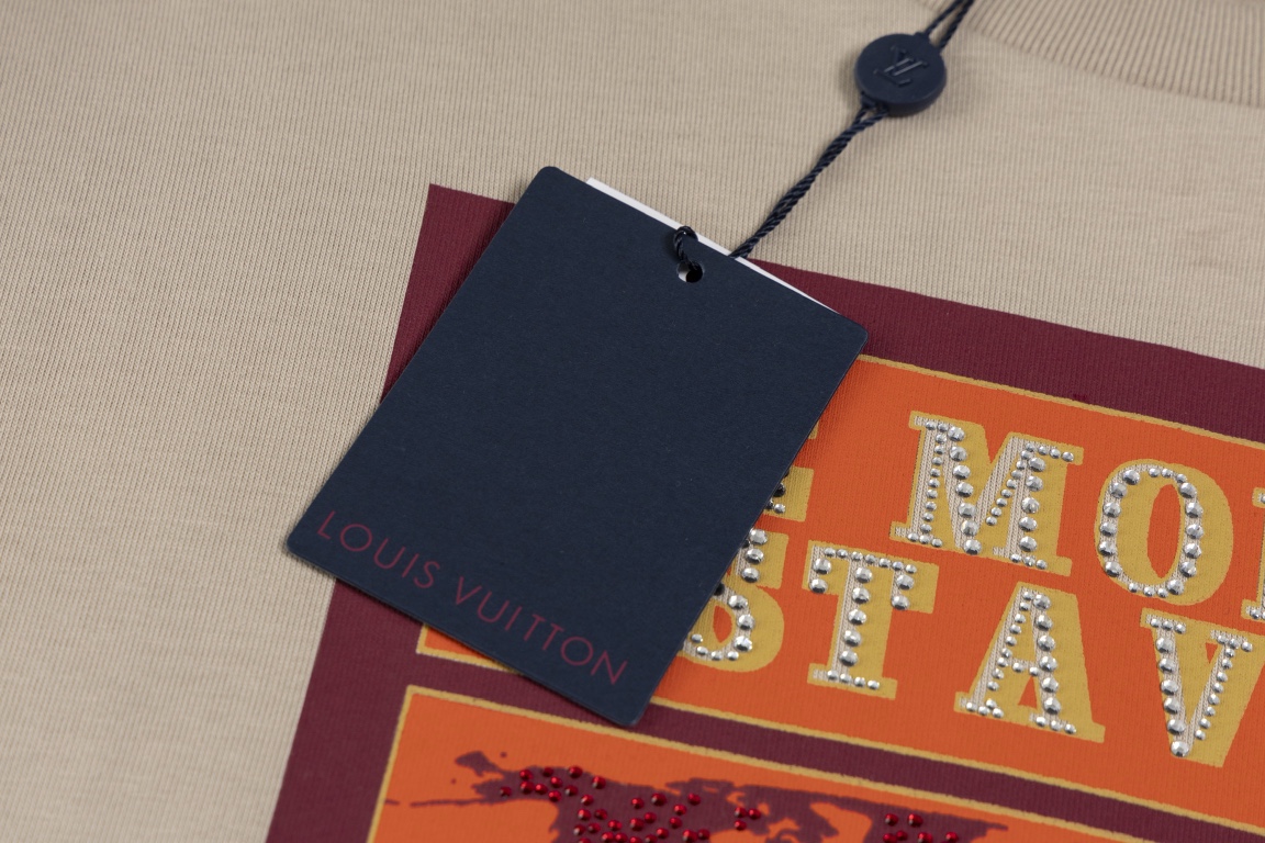 【LOUIS VUITTON】ルイヴィトン 半袖Tシャツ 男女兼用、ご好評に付き再入荷！