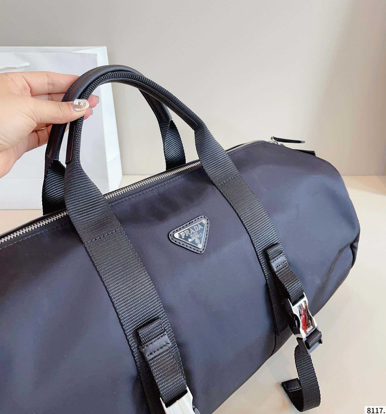 【PRADA公式旗艦店】プラダ ADIDAS 連名の旅行かばん