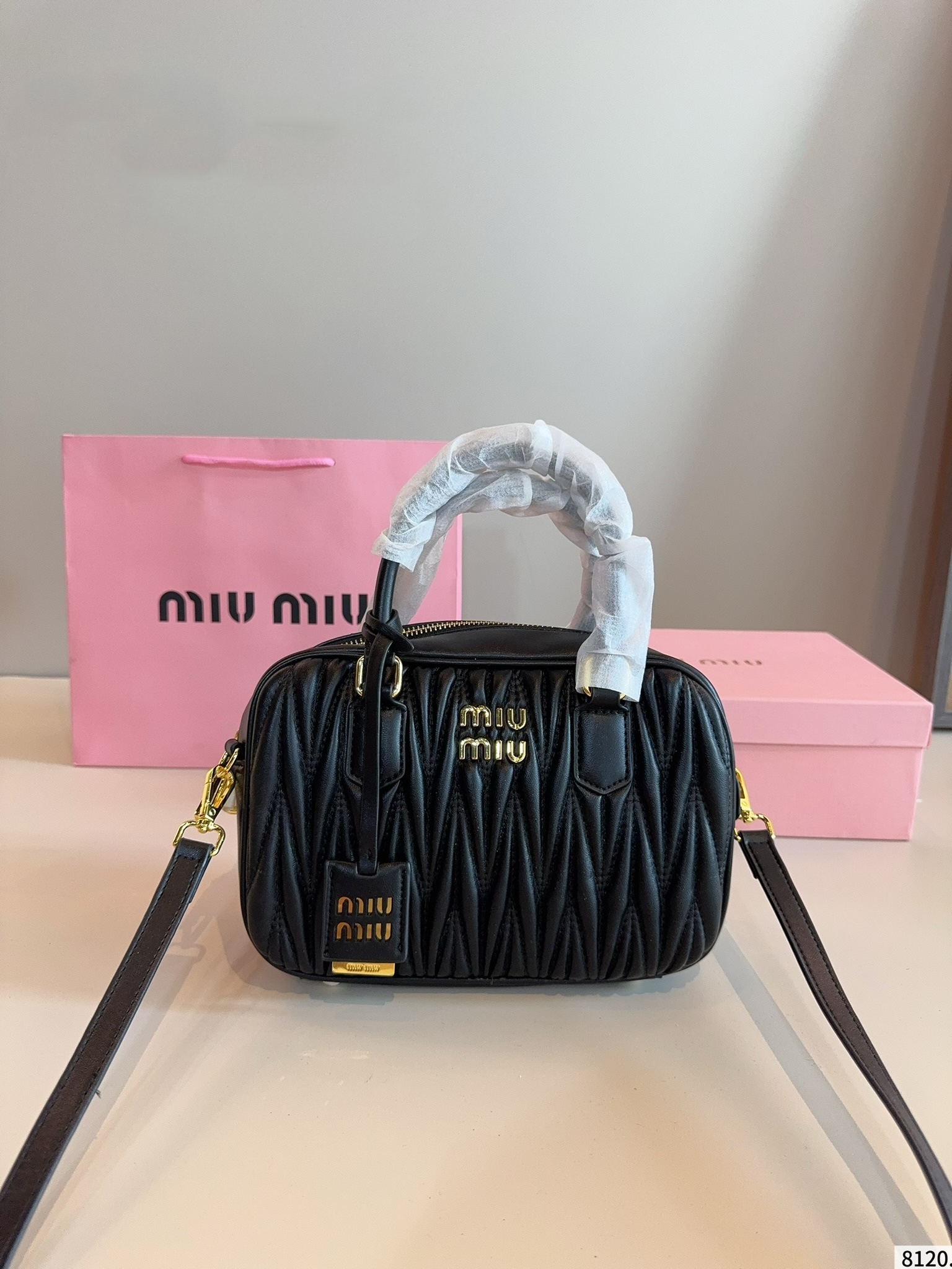 【MIU MIU公式旗艦店】ショルダーバッグ ★大人気★完売確実の売れ筋★ 9色