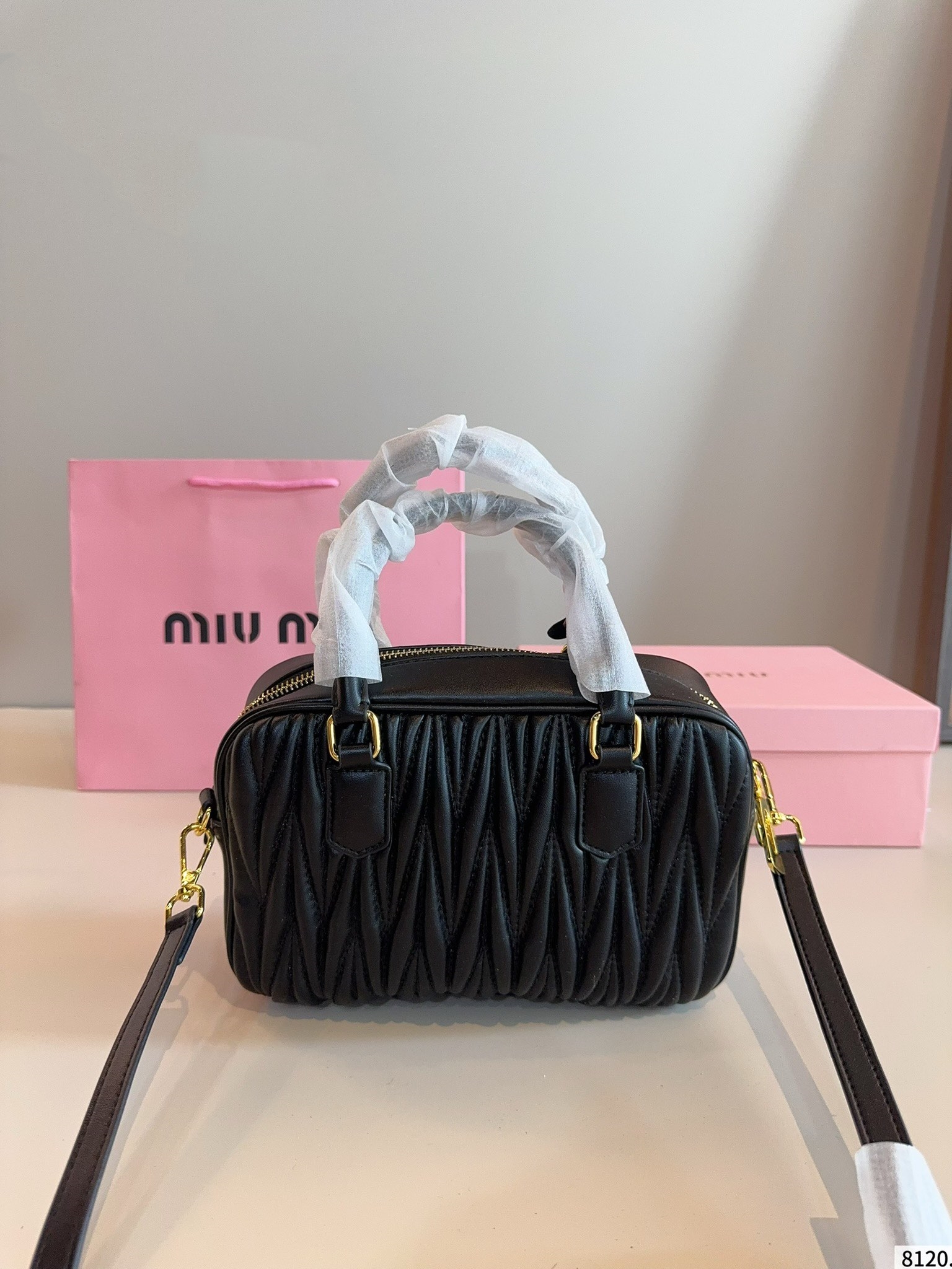 【MIU MIU公式旗艦店】ショルダーバッグ ★大人気★完売確実の売れ筋★ 9色