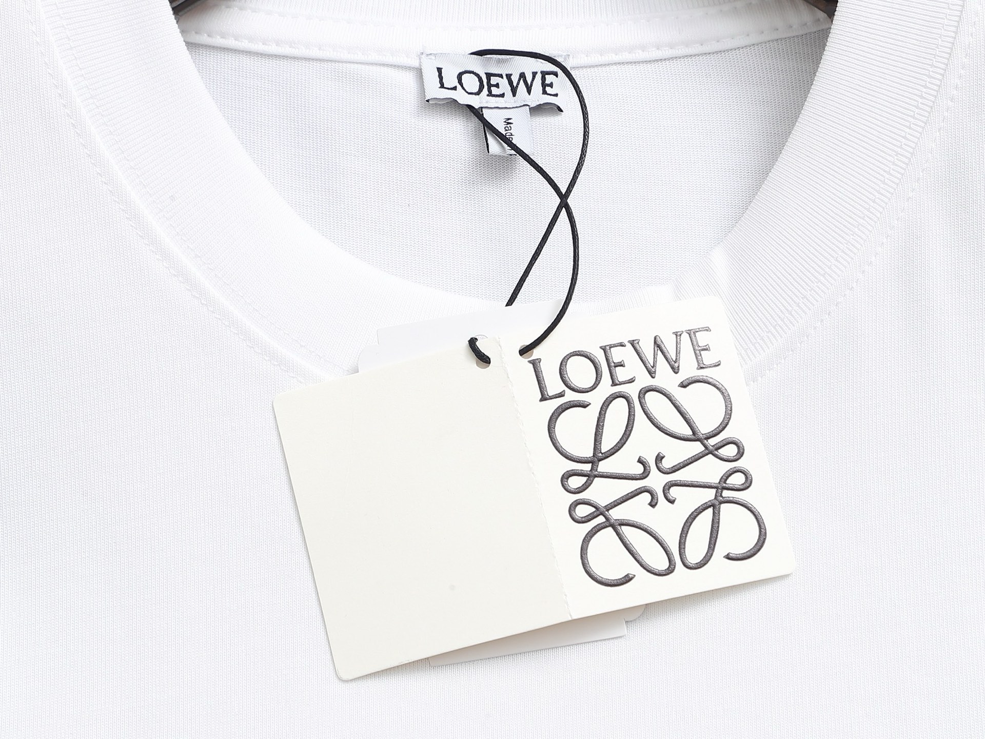 【LOEWE 公式旗艦店】（ロエベ）半袖Tシャツ、ご好評に付き再入荷！