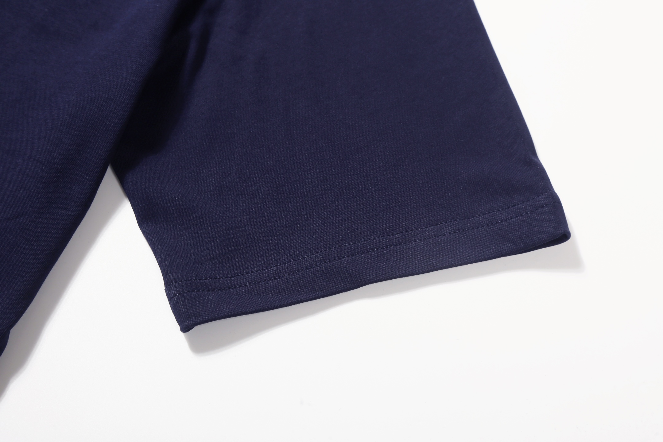 【LOEWE 公式旗艦店】（ロエベ）半袖Tシャツ、ご好評に付き再入荷！