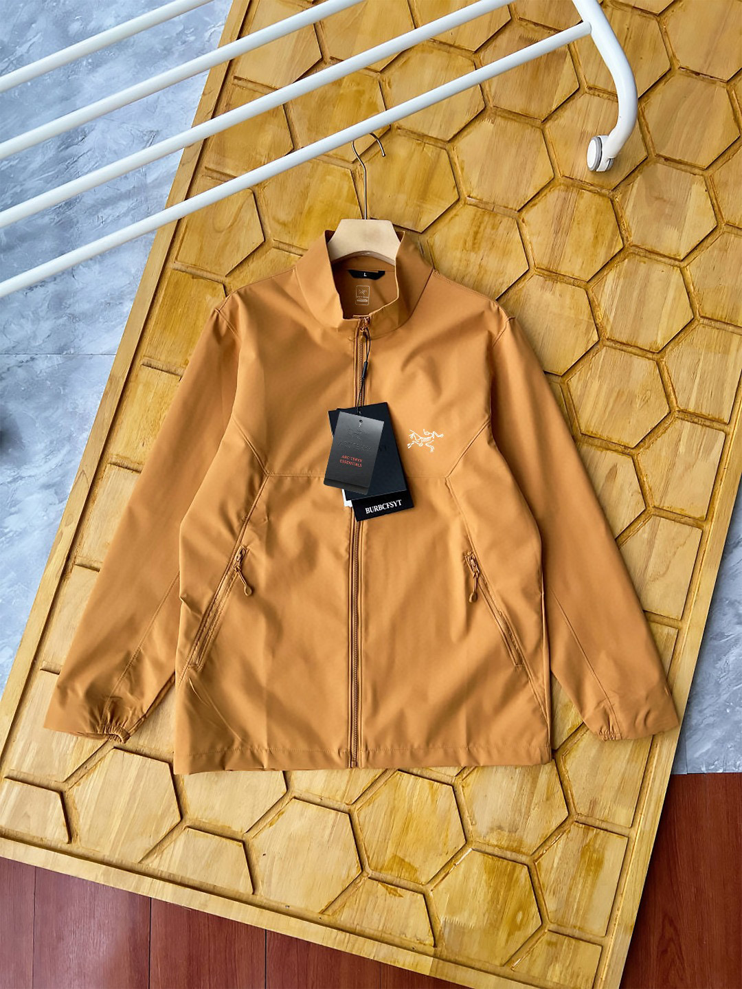【ARC'TERYX】ジャケット