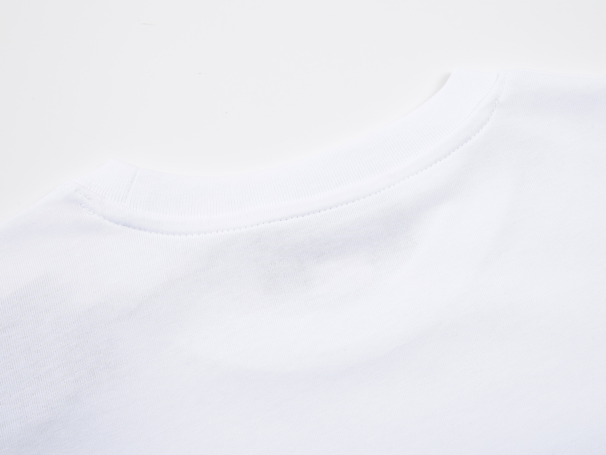 【GUCCI公式旗艦店】グッチ 半袖Tシャツ ご好評に付き再入荷！