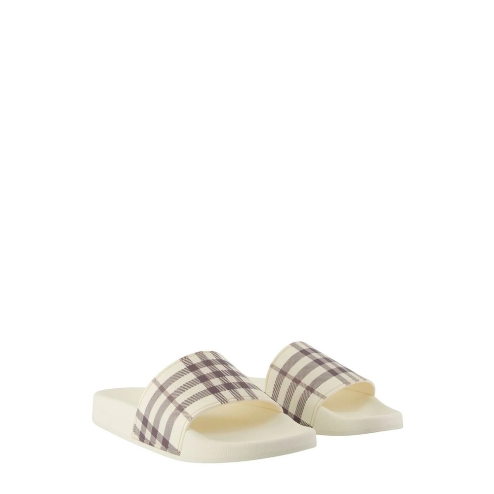 【BURBERRY】 チェック スリッポン スライド