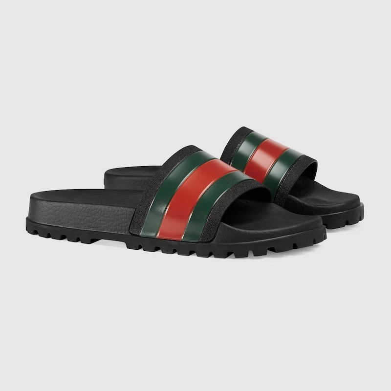 **GUCCI**　ラバーメンズ スライドサンダル