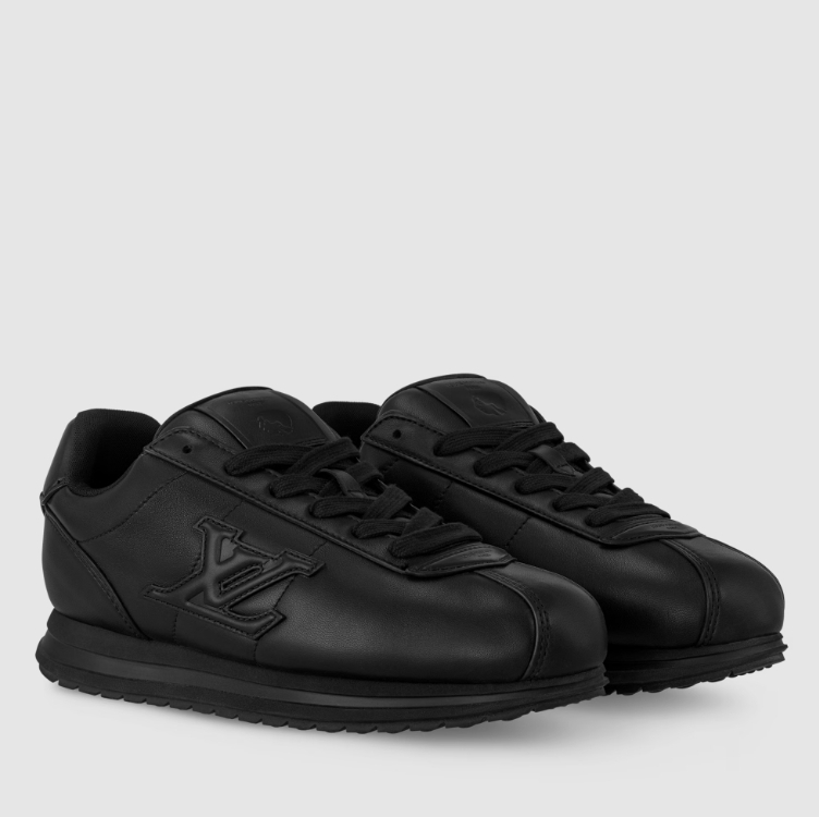 【Louis Vuitton】LV バターソフト スニーカー ロゴ 上品 1AIKDW