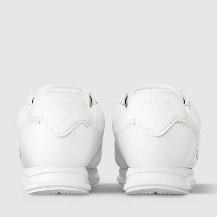 【Louis Vuitton】LV バターソフト スニーカー ロゴ 上品 1AIKDW